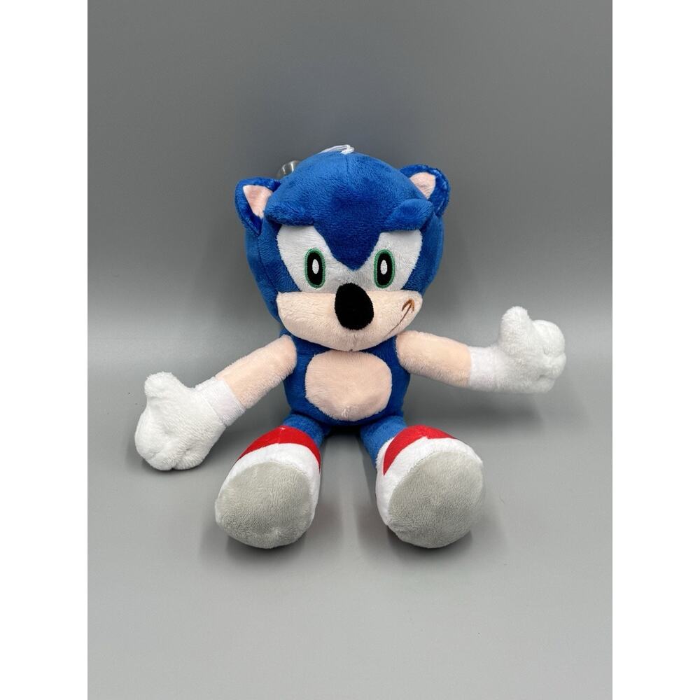 Sonic The Hedgehog Blue Plush 9 Inch Stuffed Animal With Suction Cup